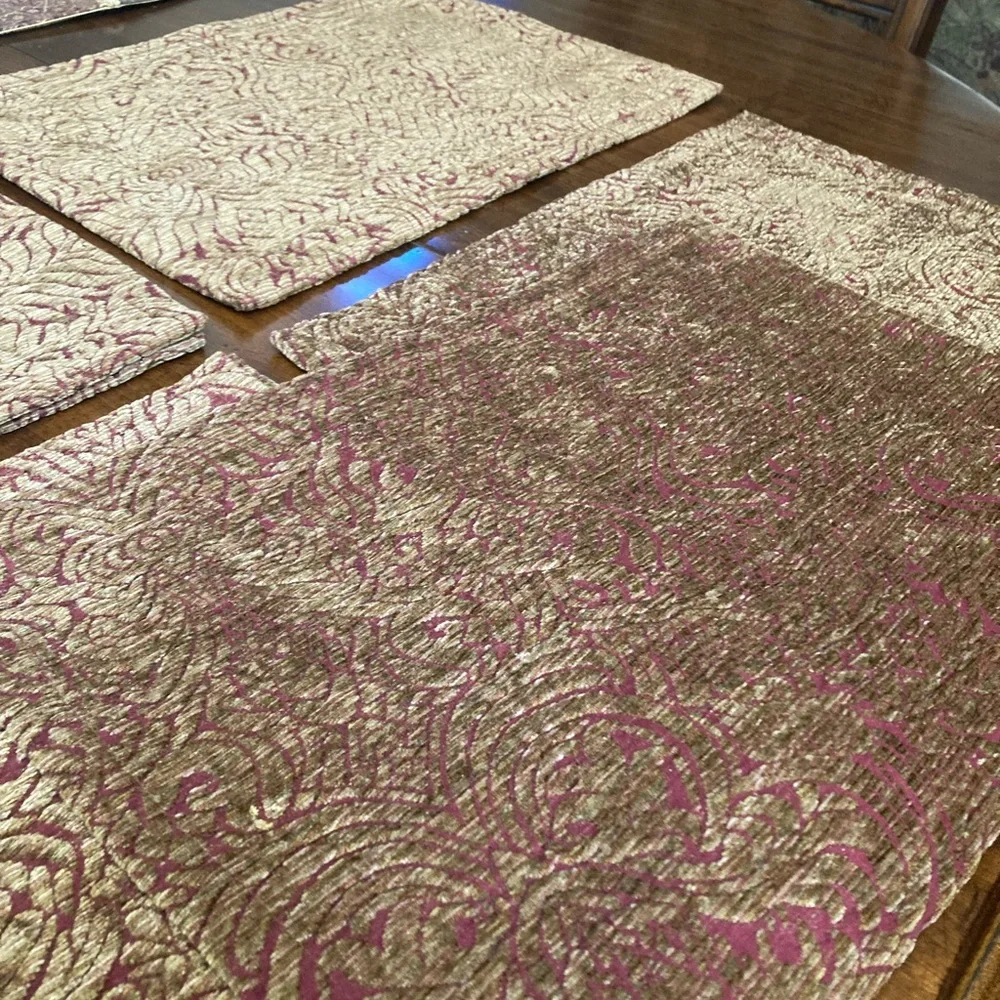 Luxurious Burgundy and Gold Damask Placemat - set of 8 plus 1 larger piece